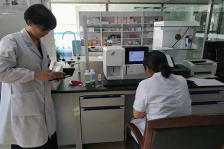 血液宅男APP进入窗口官方网站下载检测仪诊所配备